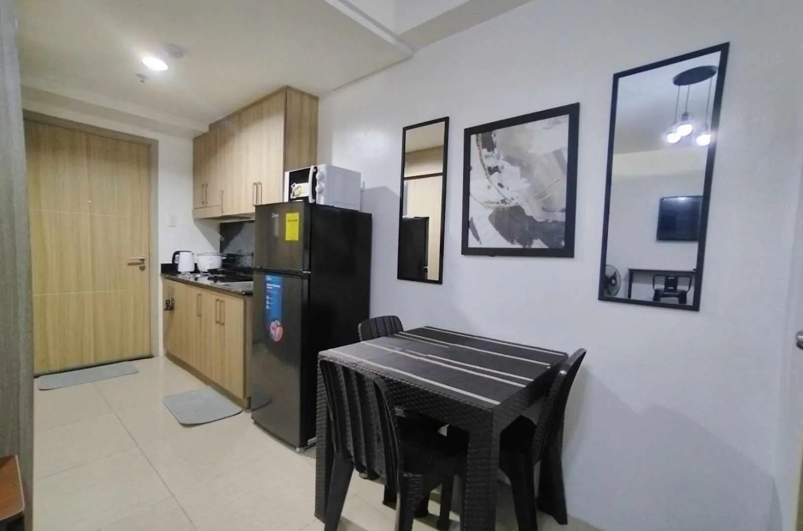 Apartment Shore 1 Residences - 2 Bedroom With Pool View Near Moa And Naia Manila Philippines