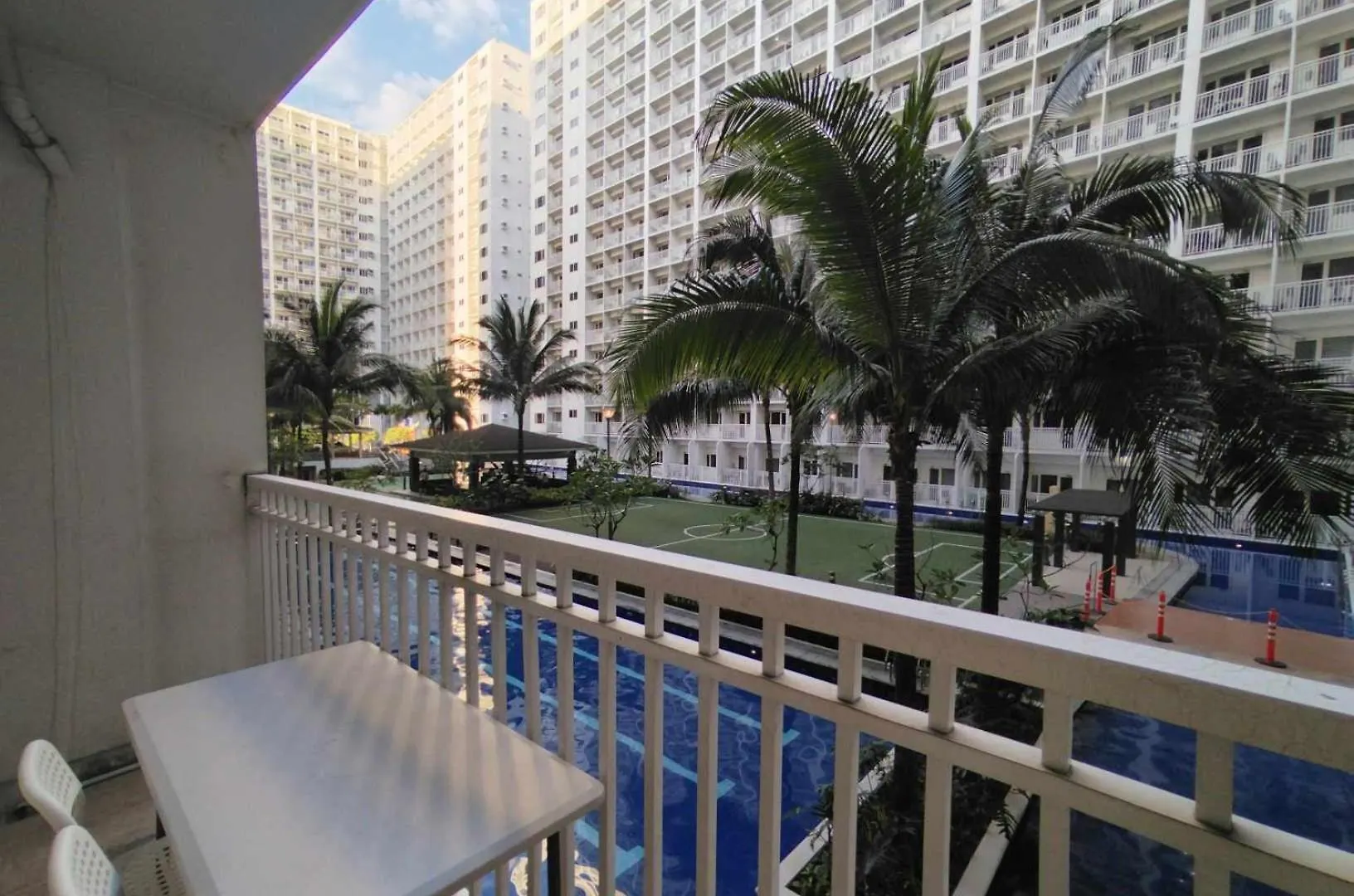 Shore 1 Residences - 2 Bedroom With Pool View Near Moa And Naia Manila