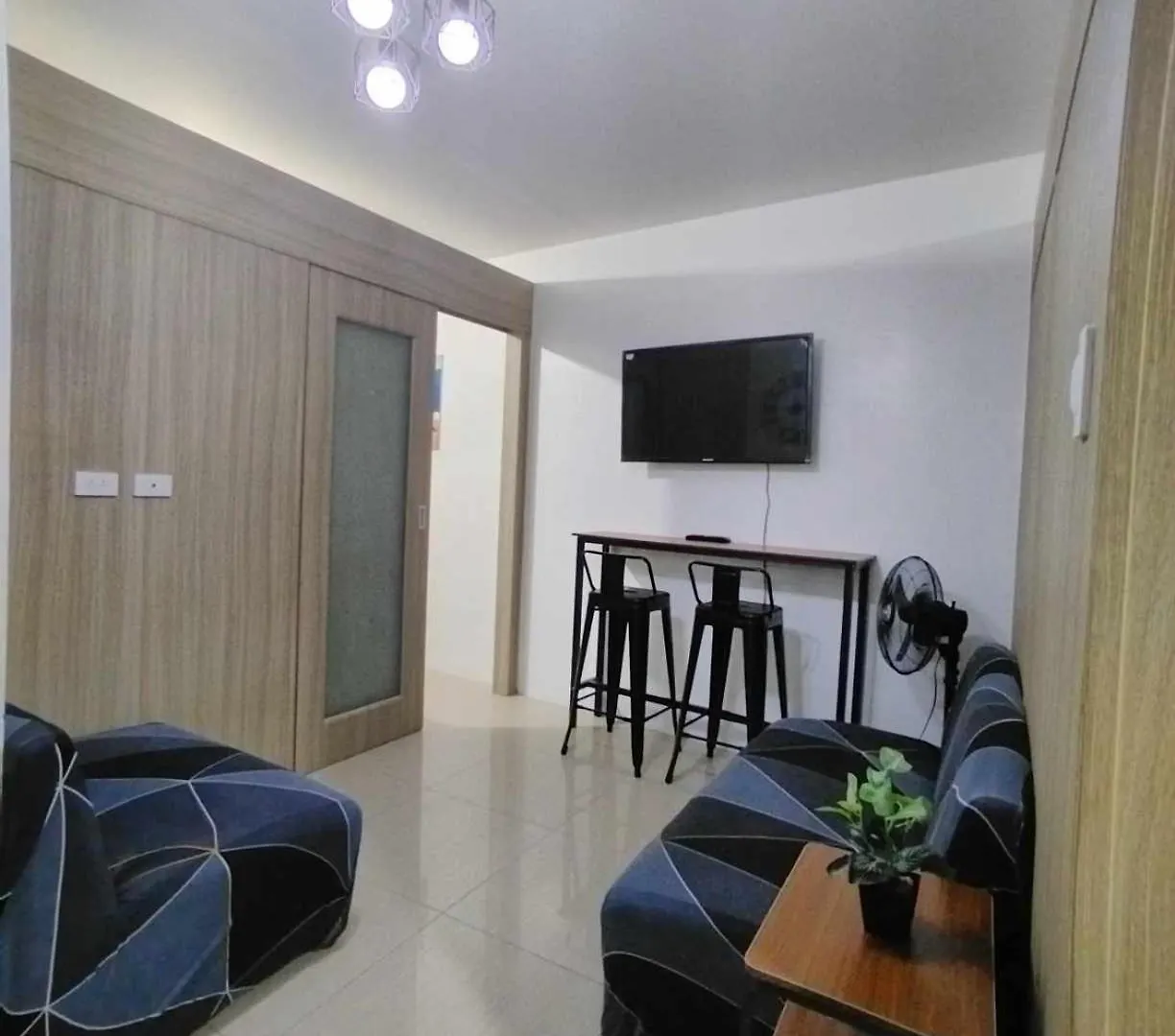 Shore 1 Residences - 2 Bedroom With Pool View Near Moa And Naia Manila Apartment