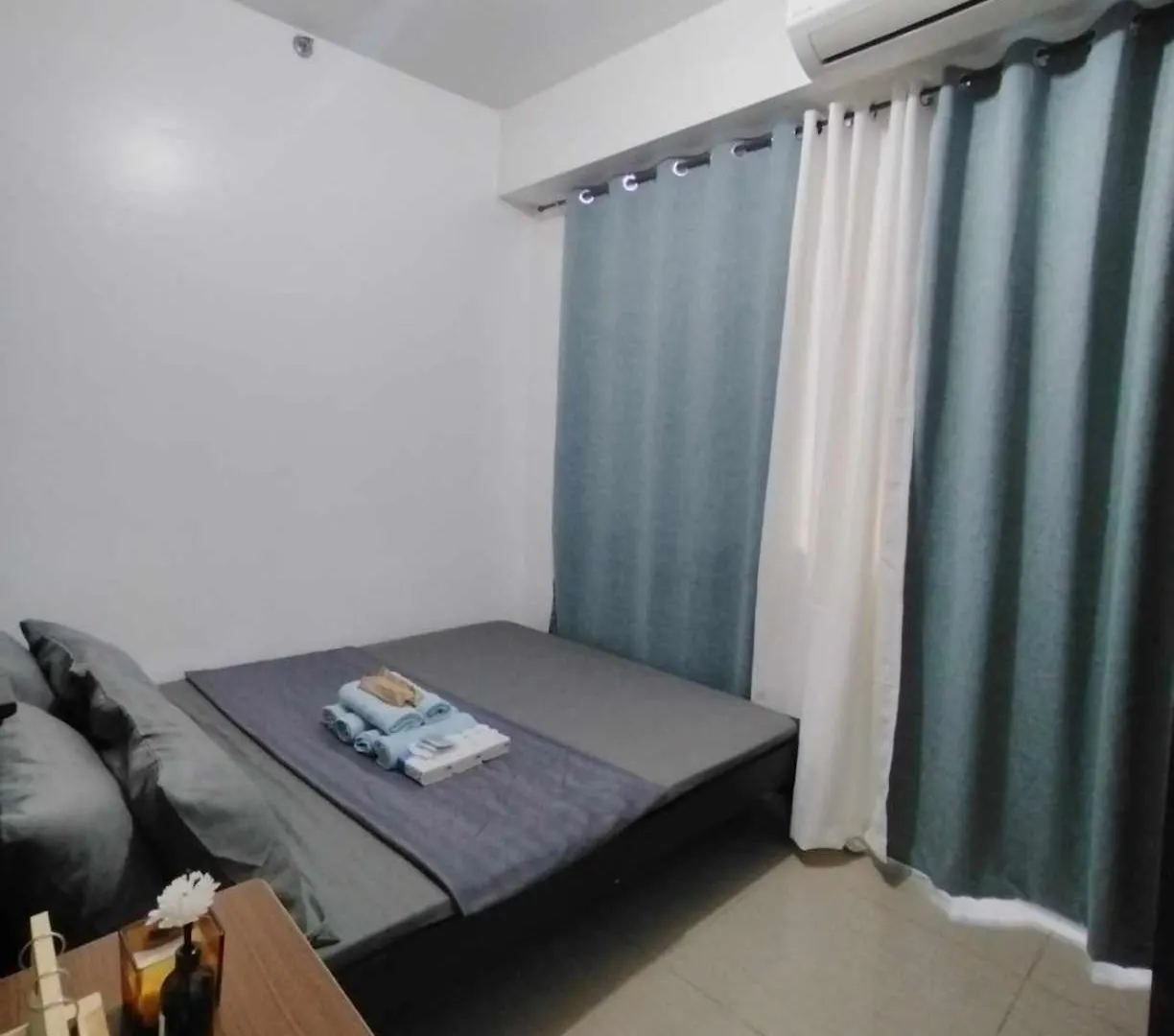 Shore 1 Residences - 2 Bedroom With Pool View Near Moa And Naia Manila
